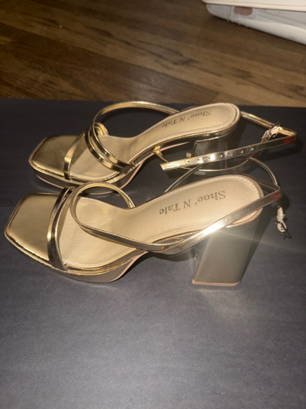 ShoeNTale Women's Shiny Gold Strappy Block Heel Sandals